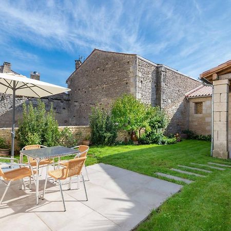 Reves D'Autise Bed & Breakfast Nieul-sur-l'Autise Exterior foto