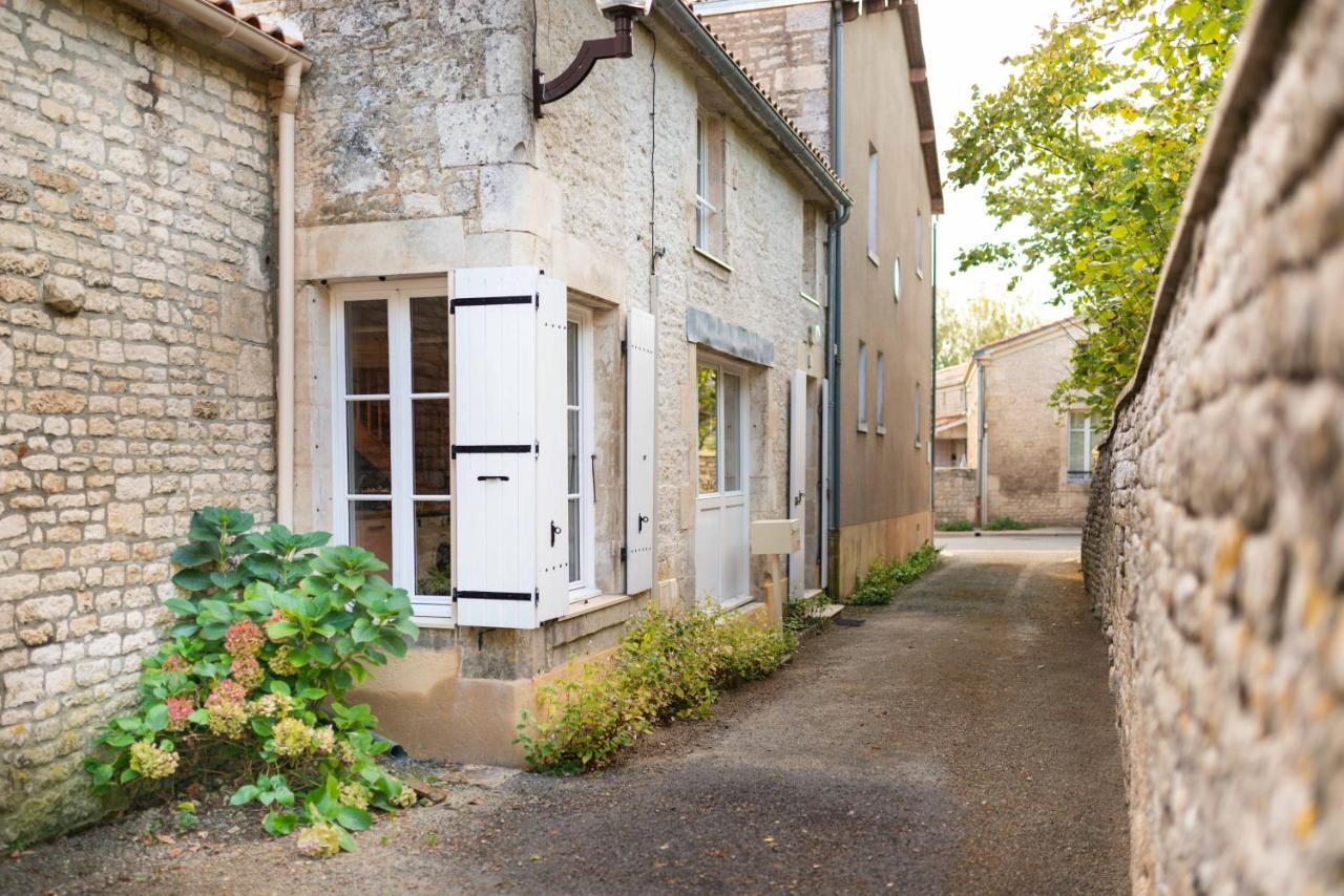 Reves D'Autise Bed & Breakfast Nieul-sur-l'Autise Exterior foto